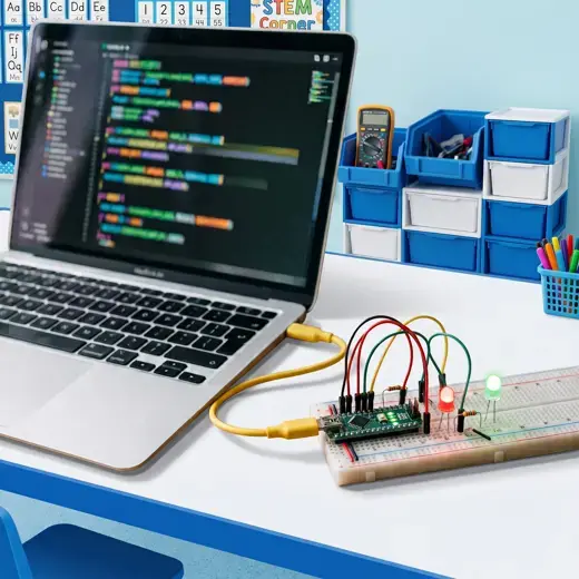 CODER 수업 장면